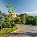 Feriegård Agro Nad Jeziorem Miastko (Bytow)