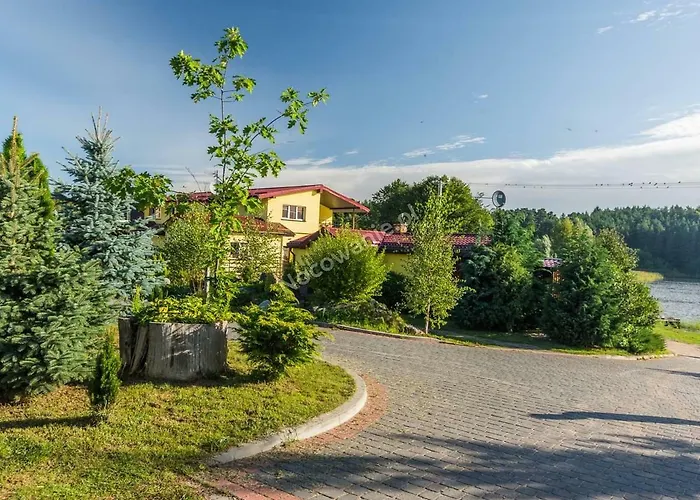 Farma Agro Nad Jeziorem Miastko (Bytow)